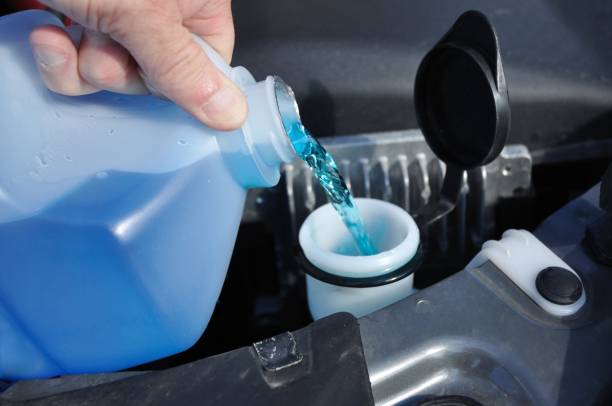liquide lave-glace été pour garder pare-brise impeccable